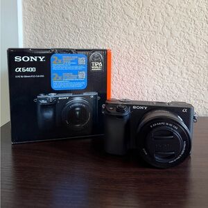 Sony - Alpha 6400 APS-C Mirrorless Camera 4K Video Camera with E PZ 16-50mm Lens